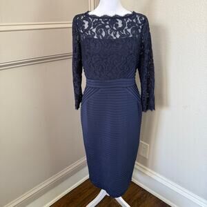Adrianna Papell Navy Lace and Jersey Pleated Sheath Dress Sz 8 Cocktail Elegant